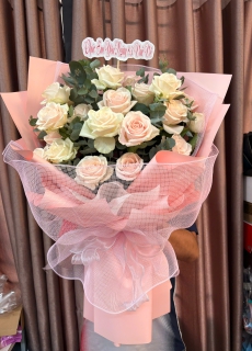 bó hoa tặng 23